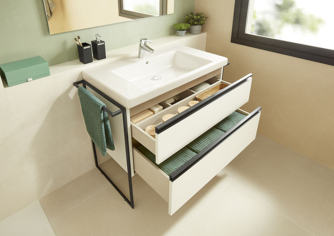 Rozloučení s košíky ve sprše: nejstylovější řešení používané designéry v moderních koupelnách