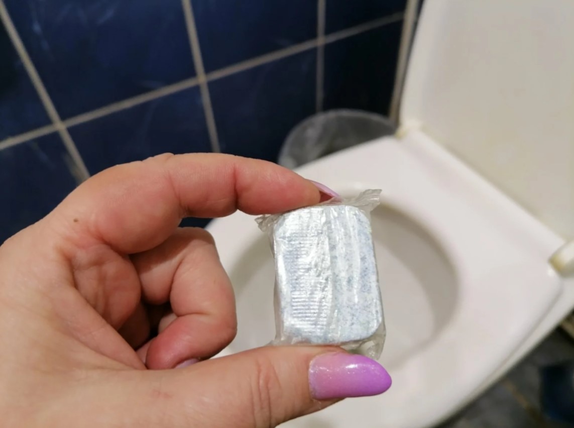 Naprosto účinné: domácí prostředek zajistí, že vaše toaleta bude opět zářivě čistá